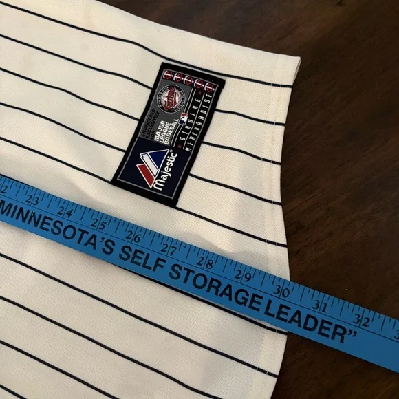 Majestic Genuine Merchandise Men’s XXL Minnesota Twins Baseball Jersey - Picture 10 of 10